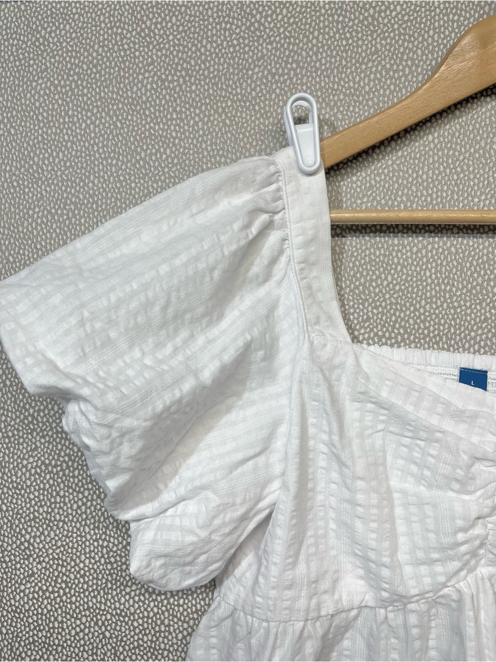L Old Navy White Puff-Sleeve Square Neck Peplum Top - Picture 2 of 9